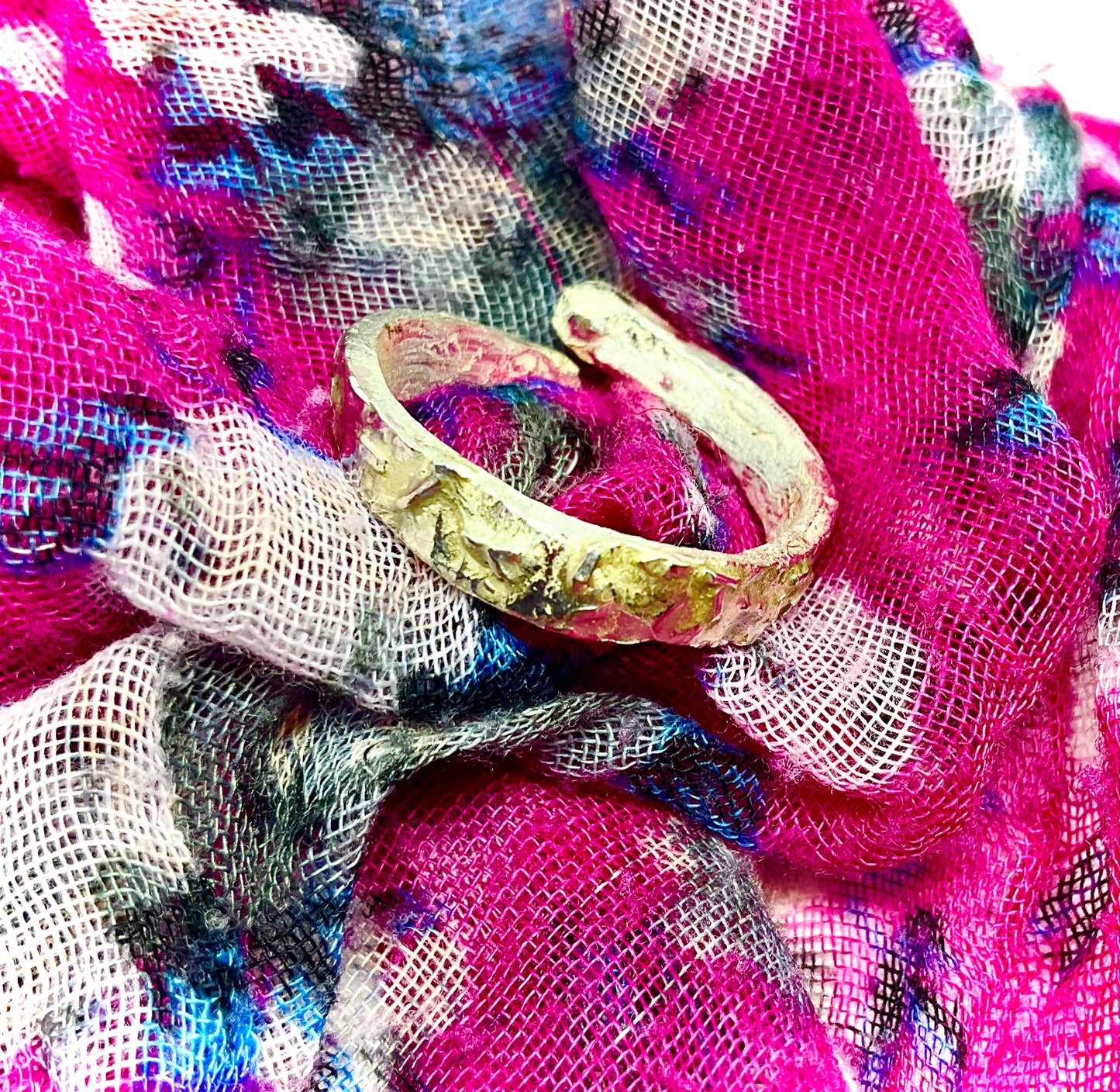 Open Ring Solid Silver 9ct Gold Chips