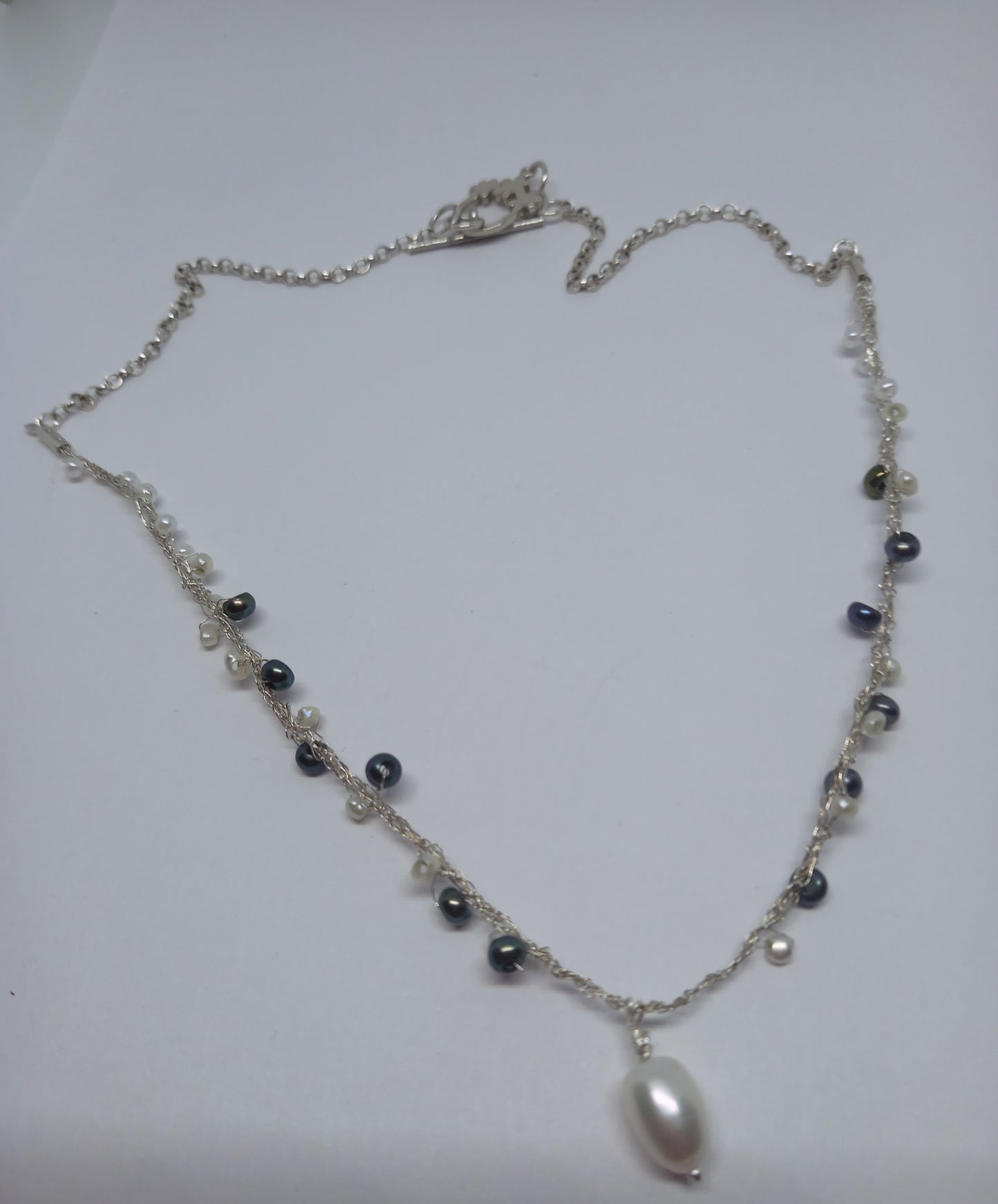 Gorgeous AAA pearl and silver necklace